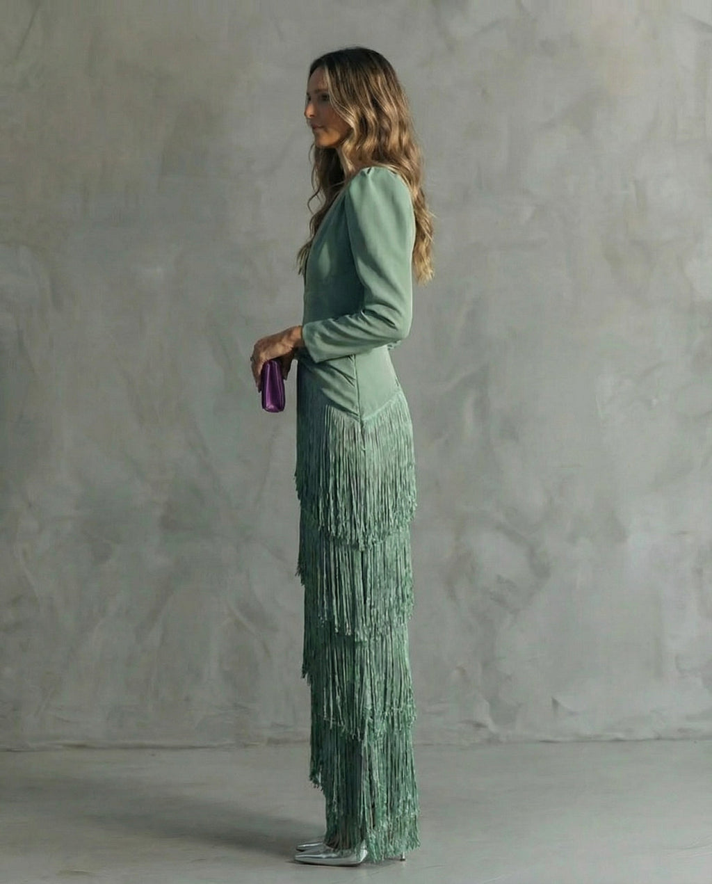 Vestido Gabriela Largo de Invitada con Flecos